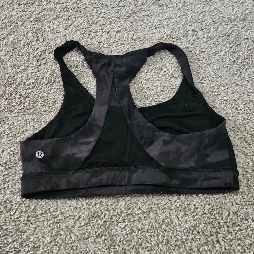 Lululemon Invigorate Sports Bra Black Camo Racerback Mesh Women Size 8
